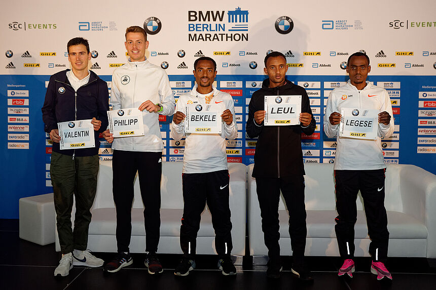 Elite Läufer beim BMW BERLIN-MARATHON