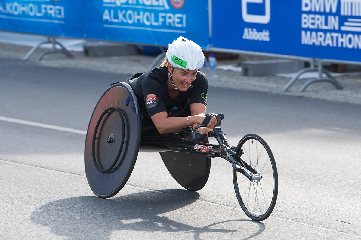 Manuela Schar, the most successful female Swiss wheelchair athlete, crossed the finish line in Berlin last year in a world record time.